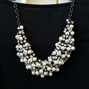 Premier designs Enamored necklace